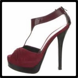 ❤️ ❤️Call It Spring Gorgeous Platform Stillettos
Size:8